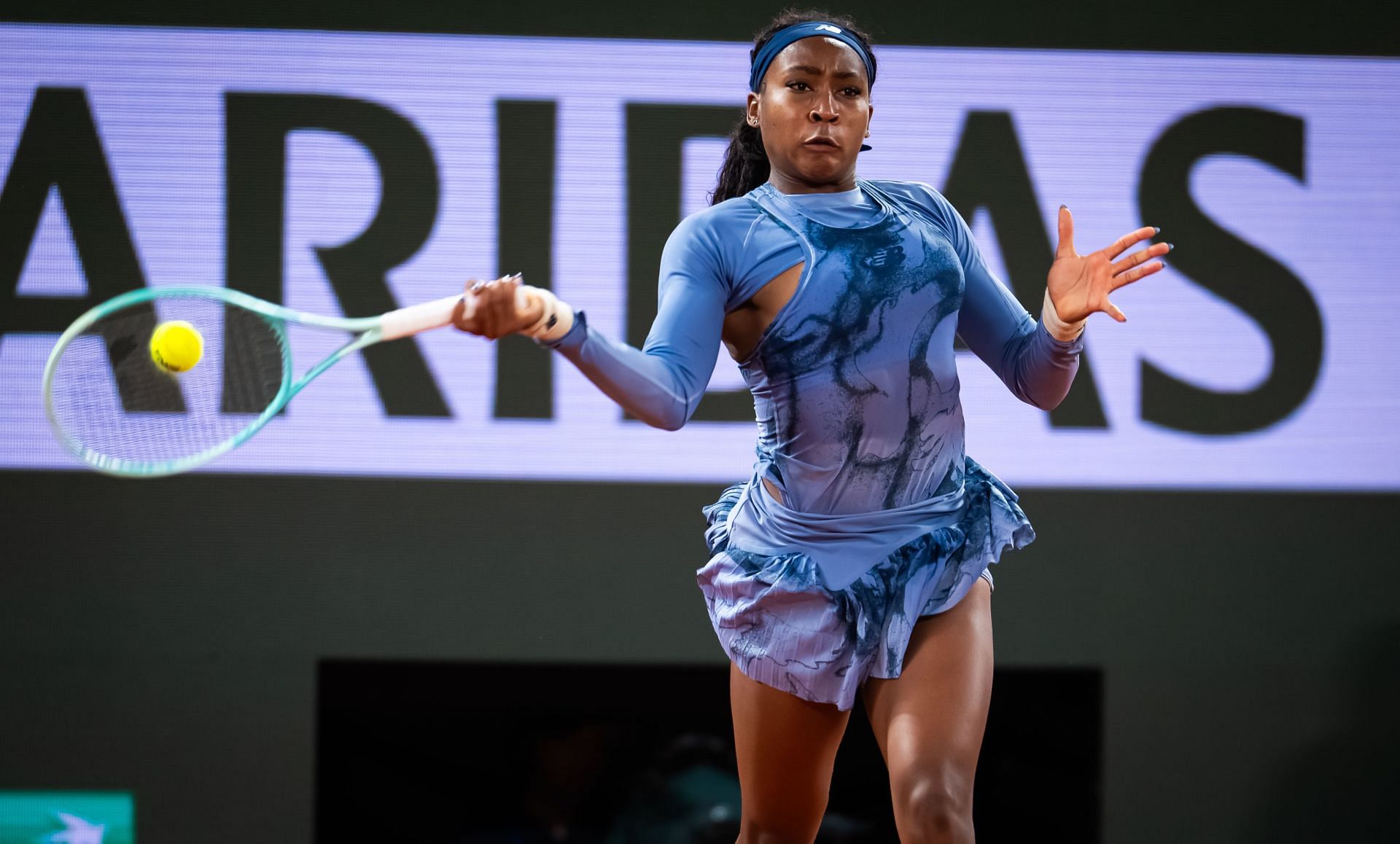 Coco Gauff hits a forehand during her French Open QF win | Image Source: Getty